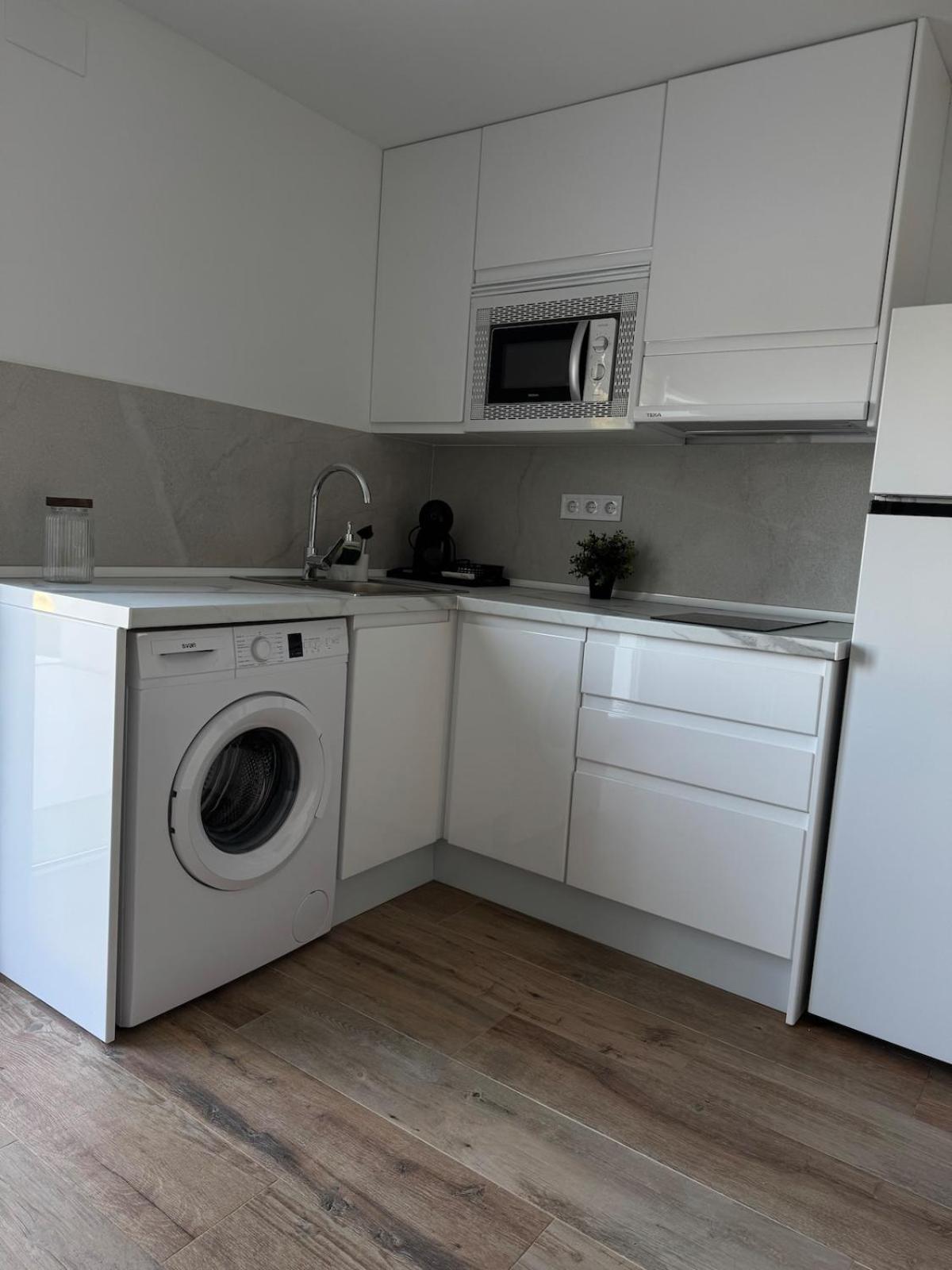 Apartamento 4 Min De La Playa! กัสเตญองเดลาปลานา ภายนอก รูปภาพ